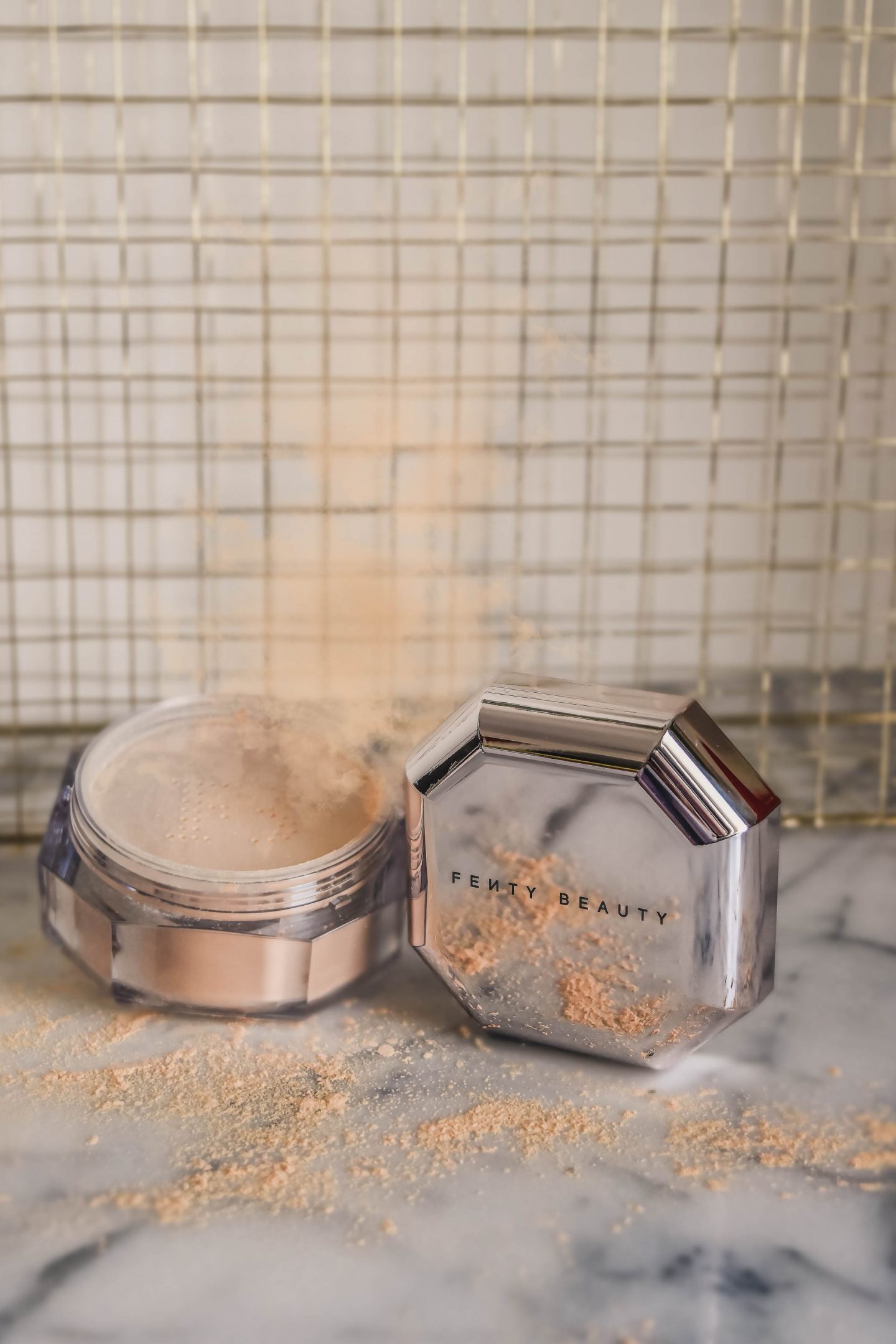 Fenty Beauty Pro Filt'r Instant Retouch Setting Powder - «Blurring setting  powder that filters your skin like Instagram in the shade Butter. »